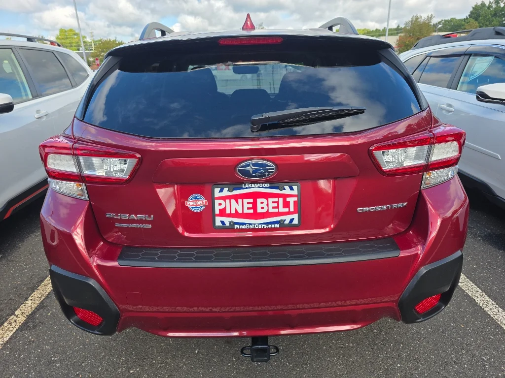 Used 2018 Venetian Red Pearl Subaru 2.0i Premium image 4