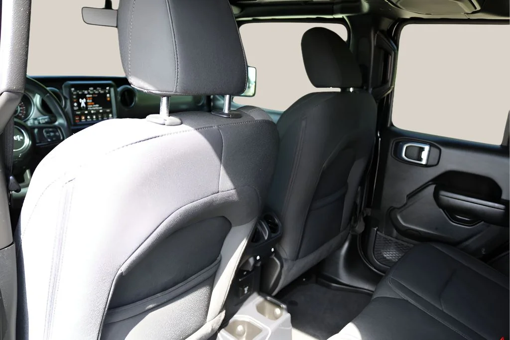 Used 2021 Black Jeep Unlimited Sport S image 16