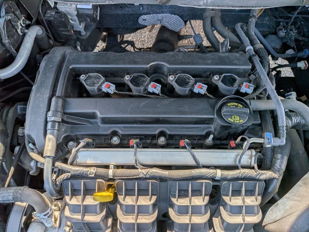 Used 2019 Black Dodge SE image 13