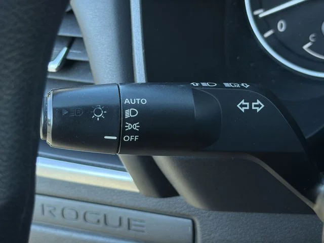 Used 2023 Black Nissan S image 30