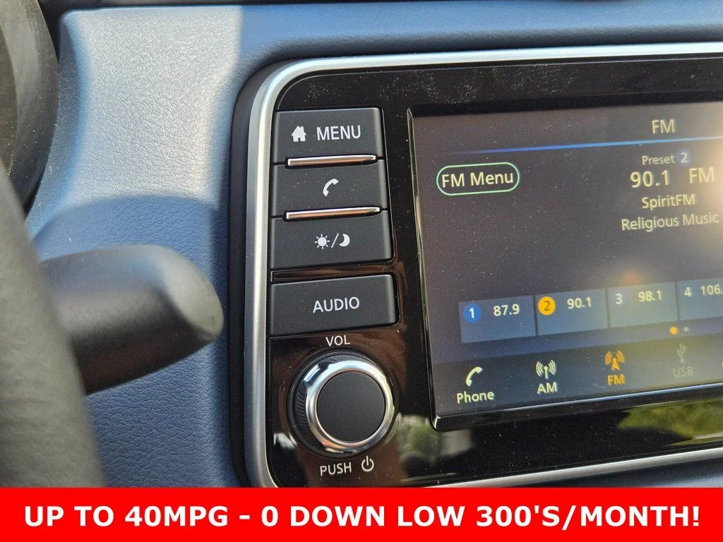 2025 Nissan Versa Sedan SV - Photo 20