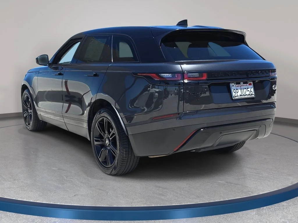Used 2020 Gray Land Rover S image 8