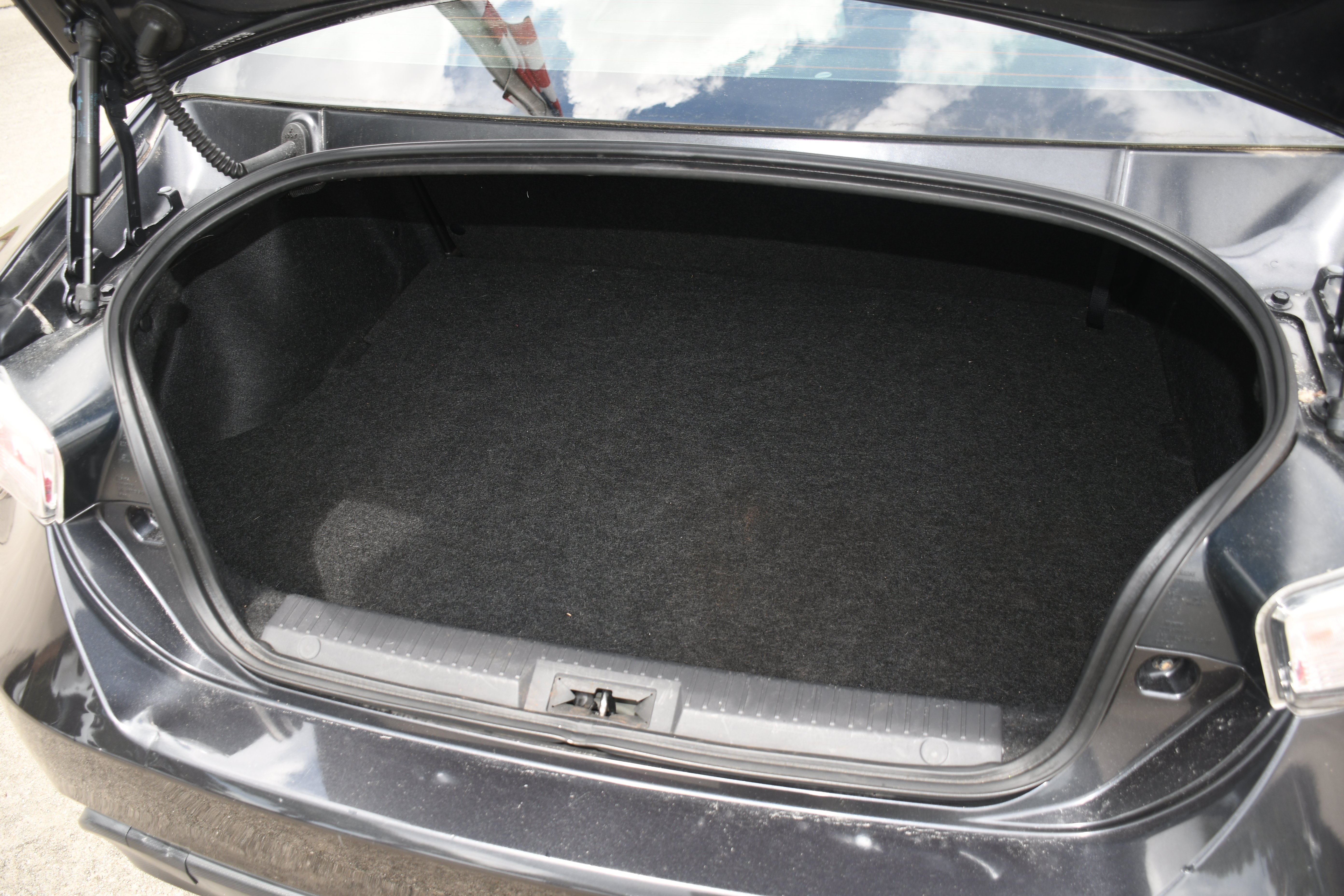 Used 2013 Gray Scion Base image 16