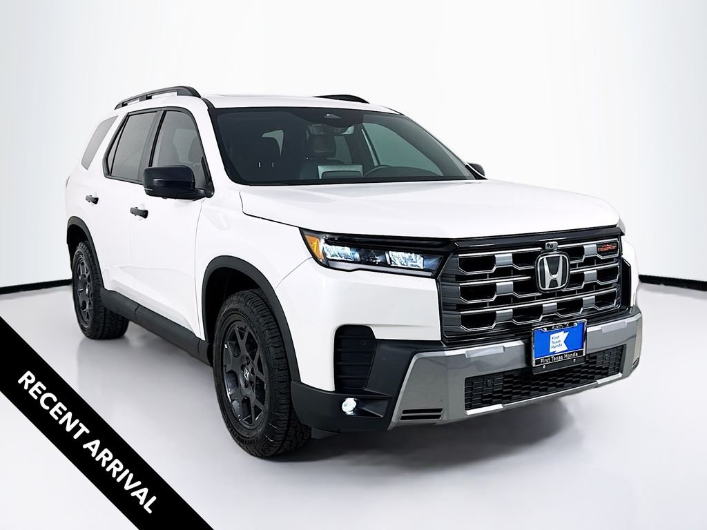 Certified Used 2026 Platinum White Pearl Honda TrailSport image 1