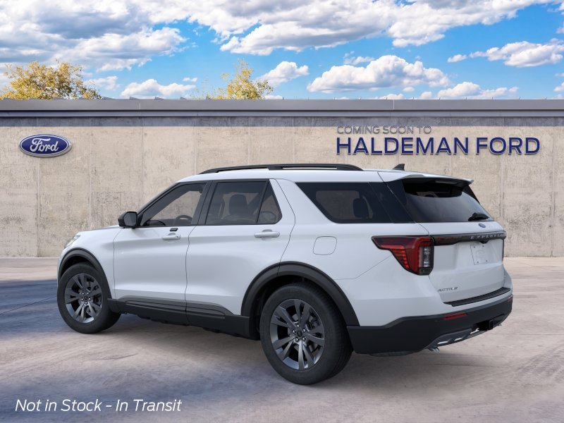 New 2026 Space White Metallic Ford Active image 4