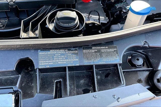 New 2026 Arctic White Mercedes-Benz Cargo 144 WB image 49