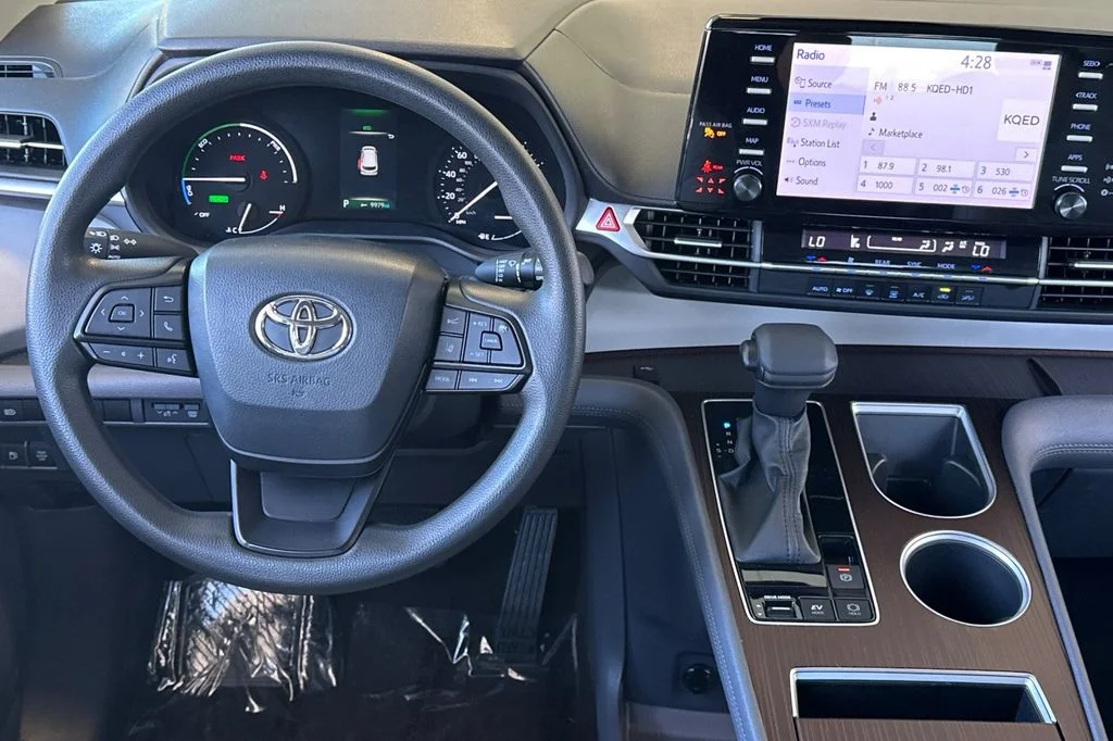 Used 2023 Silver Toyota LE image 14