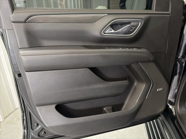 2021 GMC Yukon AT4 - Photo 9