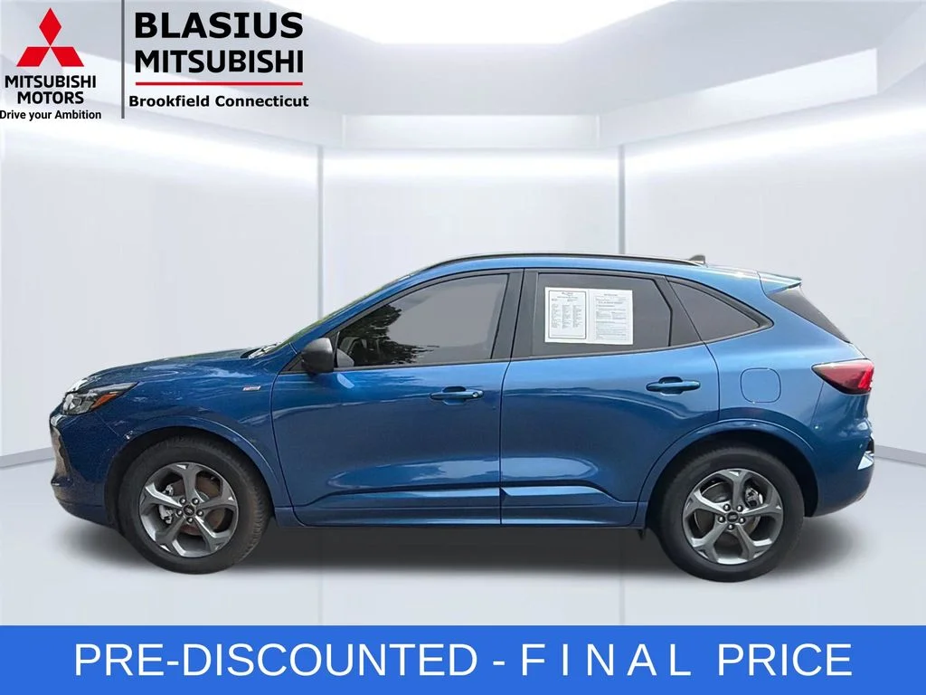 Used 2023 Blue Ford ST-Line image 13