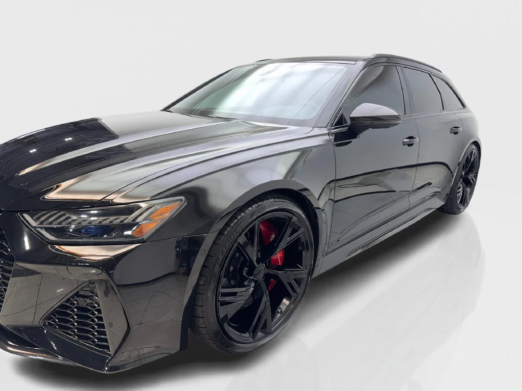 Used 2022  Audi 4.2 image 12