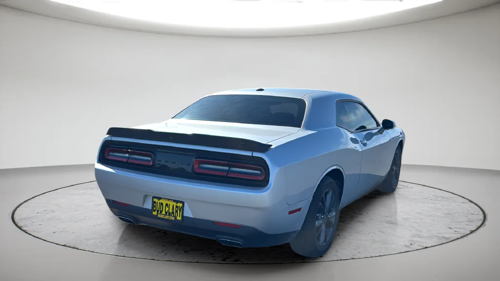 Used 2020 Silver Dodge SXT image 24
