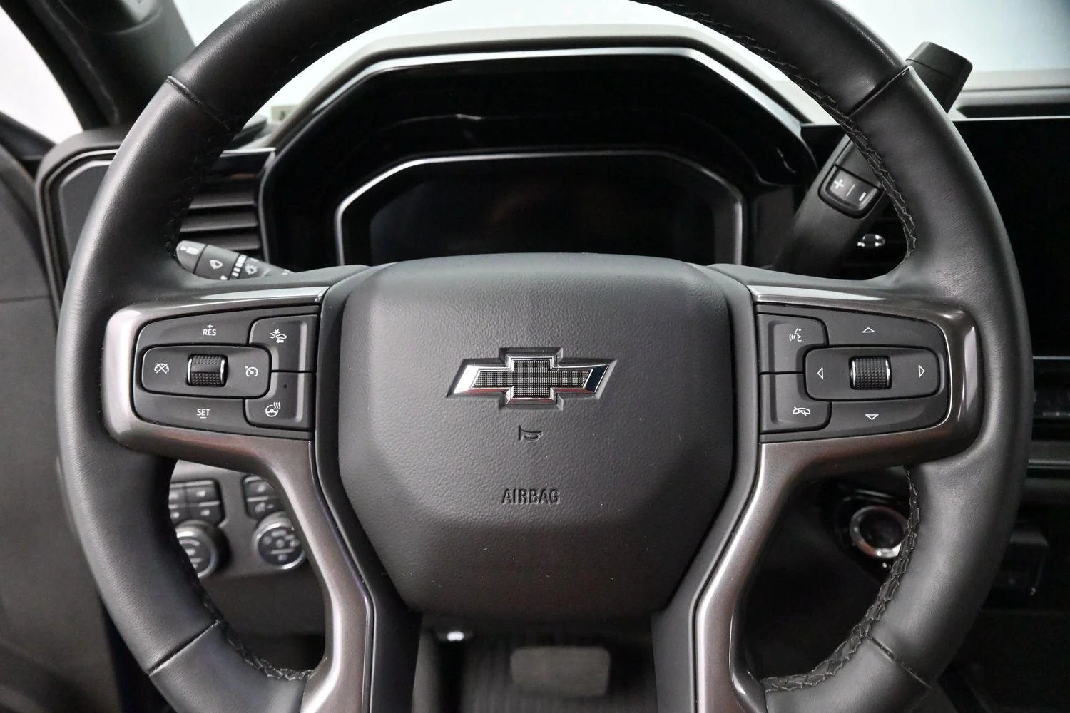Used 2024 Lakeshore Blue Metallic Chevrolet ZR2 image 16
