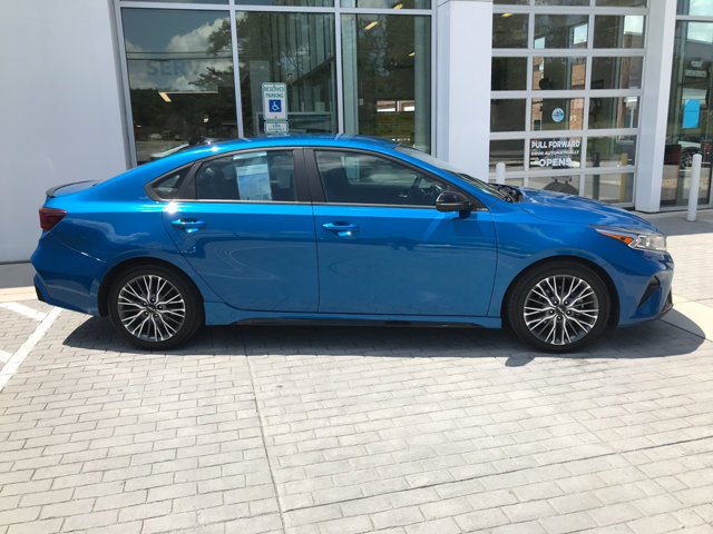 Used 2023 Sporty Blue Kia GT-Line image 8