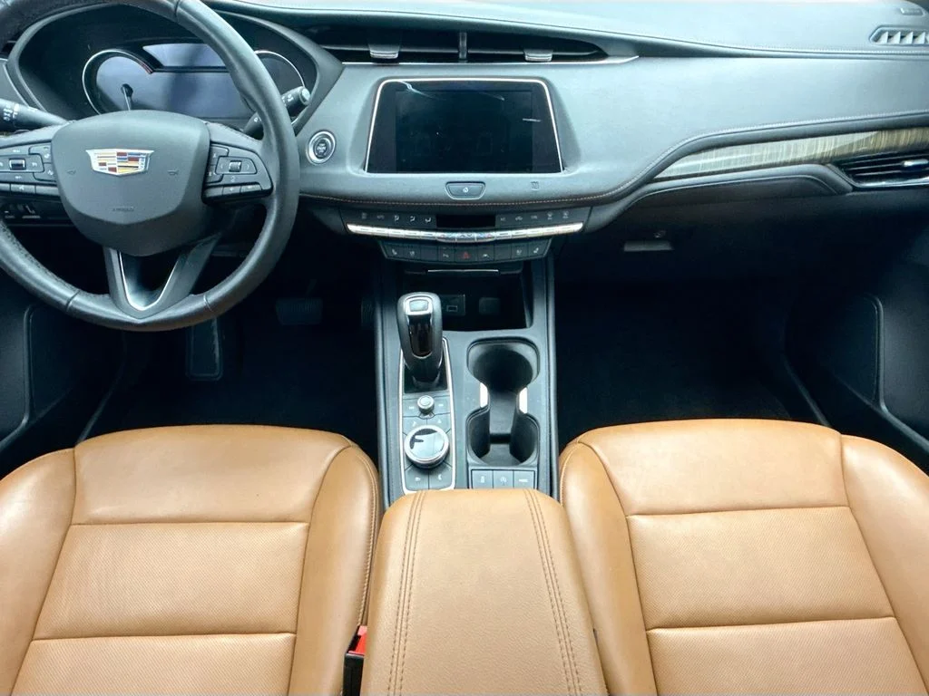 Used 2019 White Cadillac Premium Luxury image 13