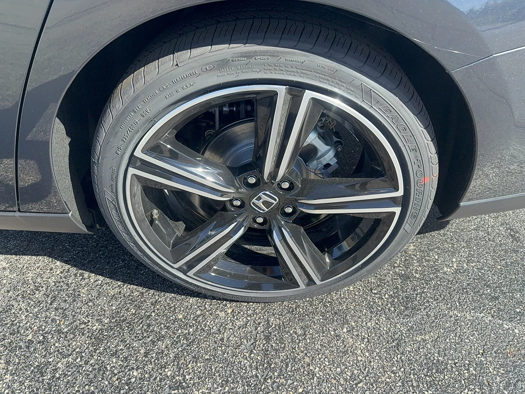 2026 Honda Accord Sedan SE, photo 9 of 12