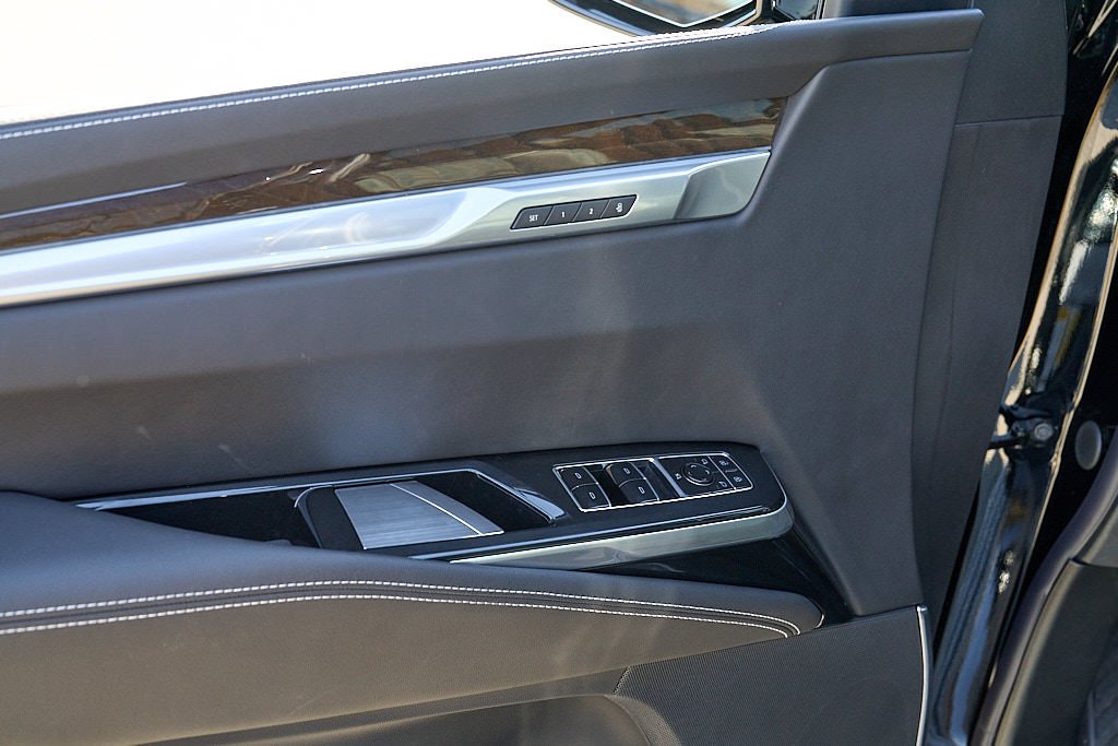 2027 Cadillac Escalade ESV Platinum Sport - Photo 23