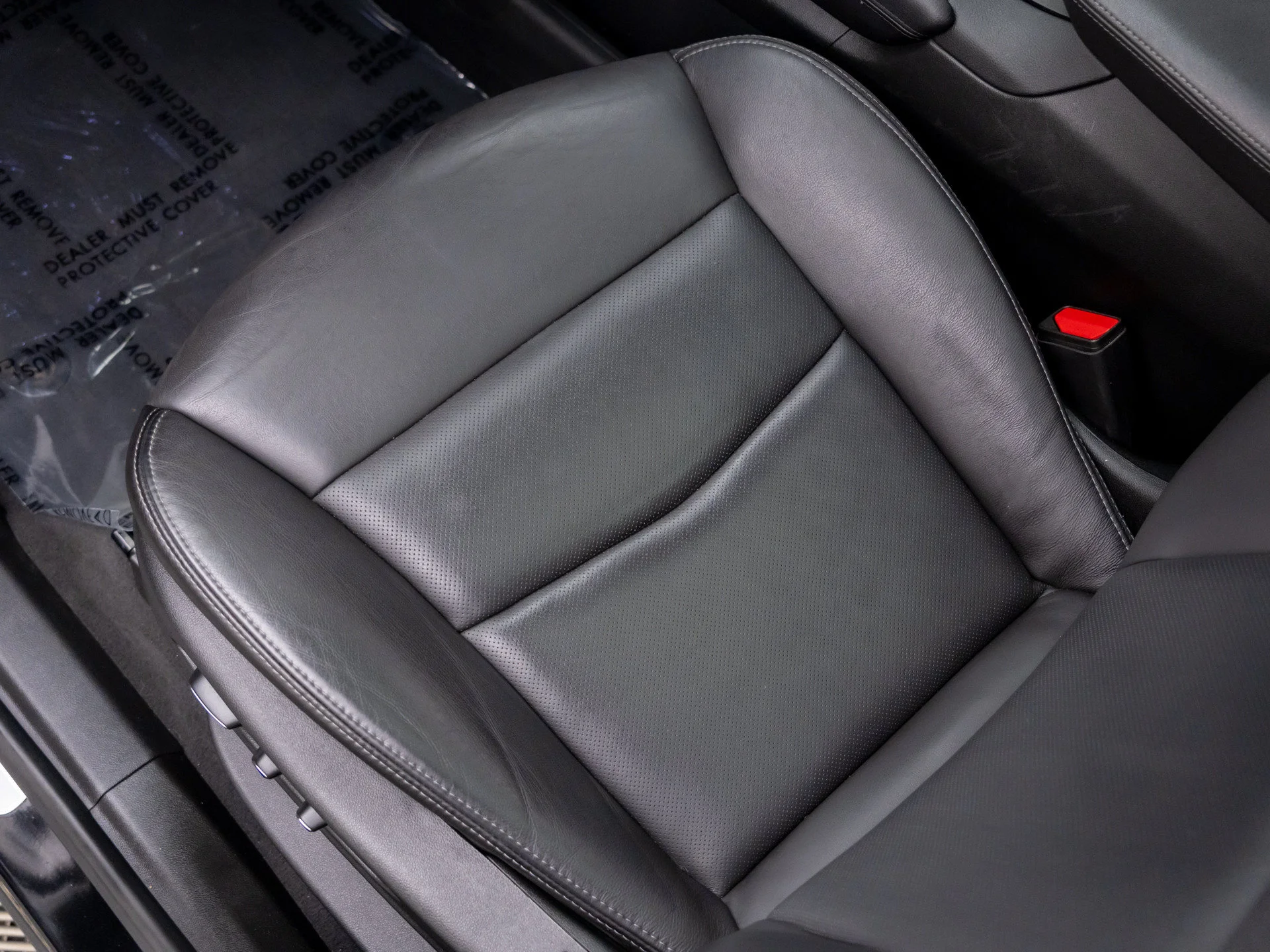 Used 2024 Black Cadillac Sport image 18