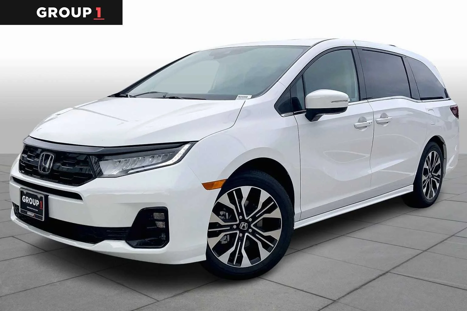 2026 Honda Odyssey Elite's photo