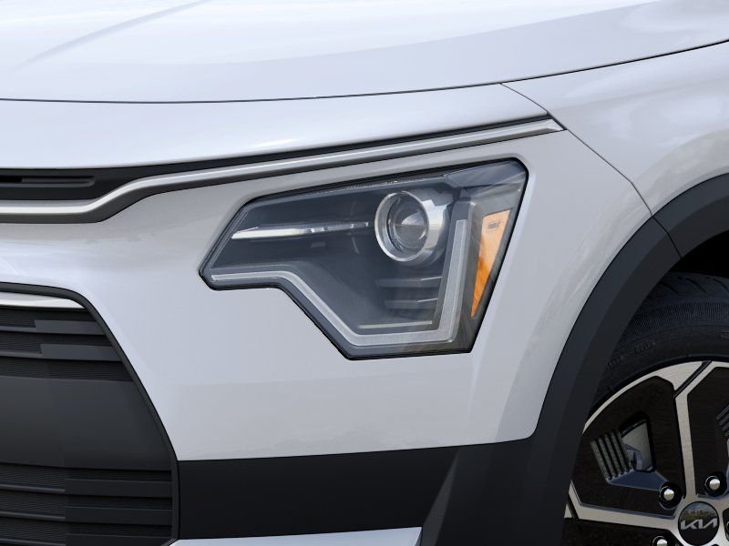 New 2026 Snow White Pearl Kia EX image 10