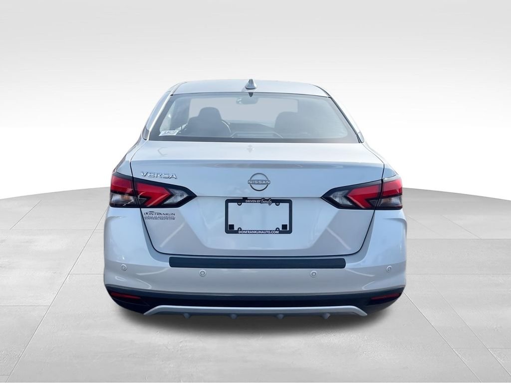 Used 2025 Silver Nissan 1.6 SV image 7