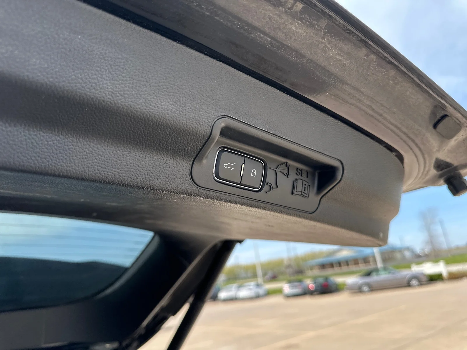 2020 Ford Explorer ST - Photo 17