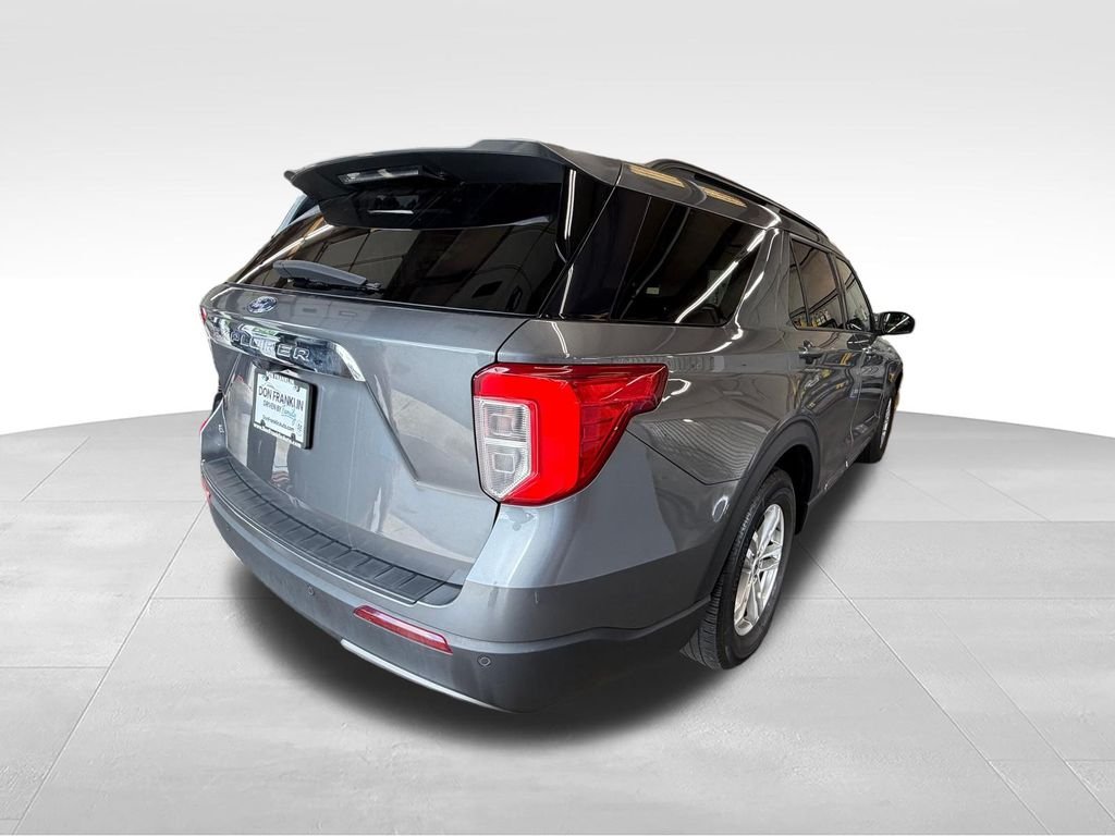 Used 2023 Gray Ford XLT image 6