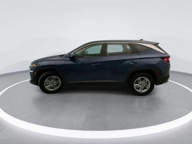 Used 2026 Blue Hyundai SE image 3