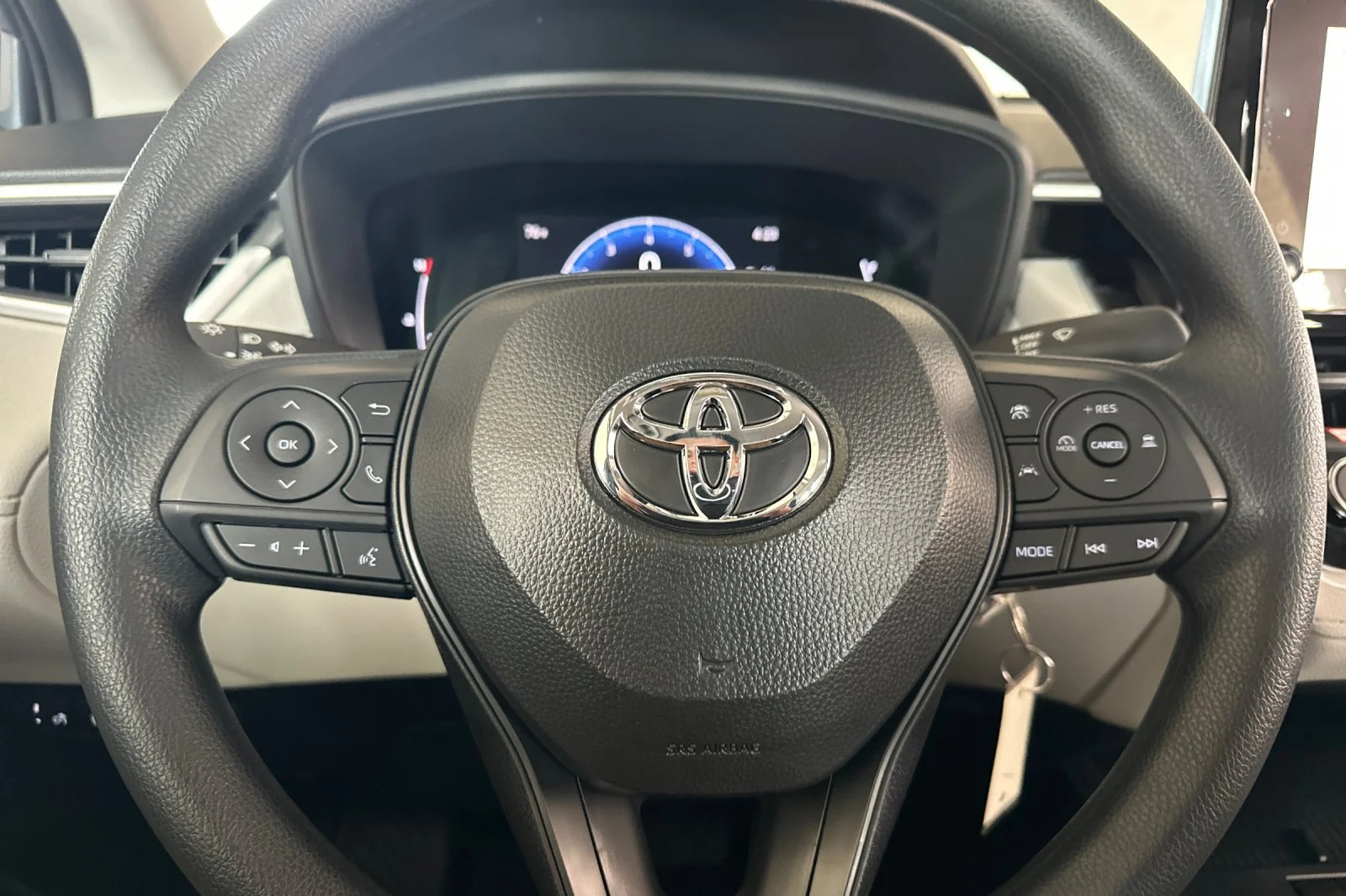 New 2026 Celestite Toyota L image 22