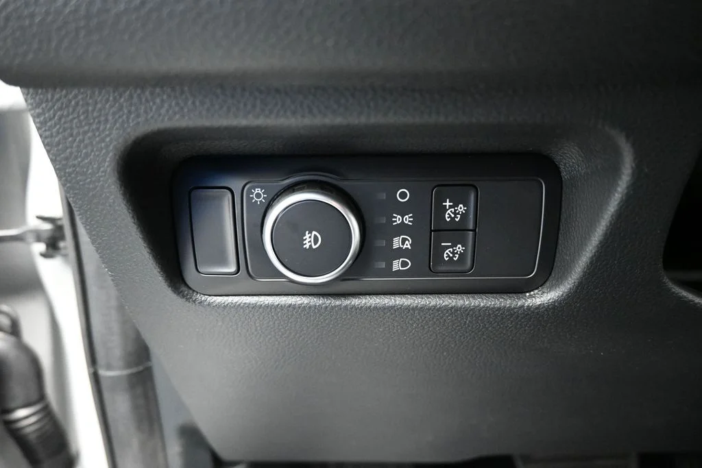 New 2026 Avalanche Ford XLT image 12