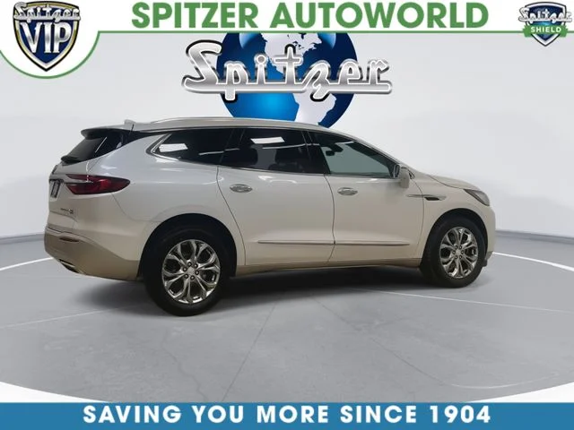 Used 2018 White Buick Avenir image 9