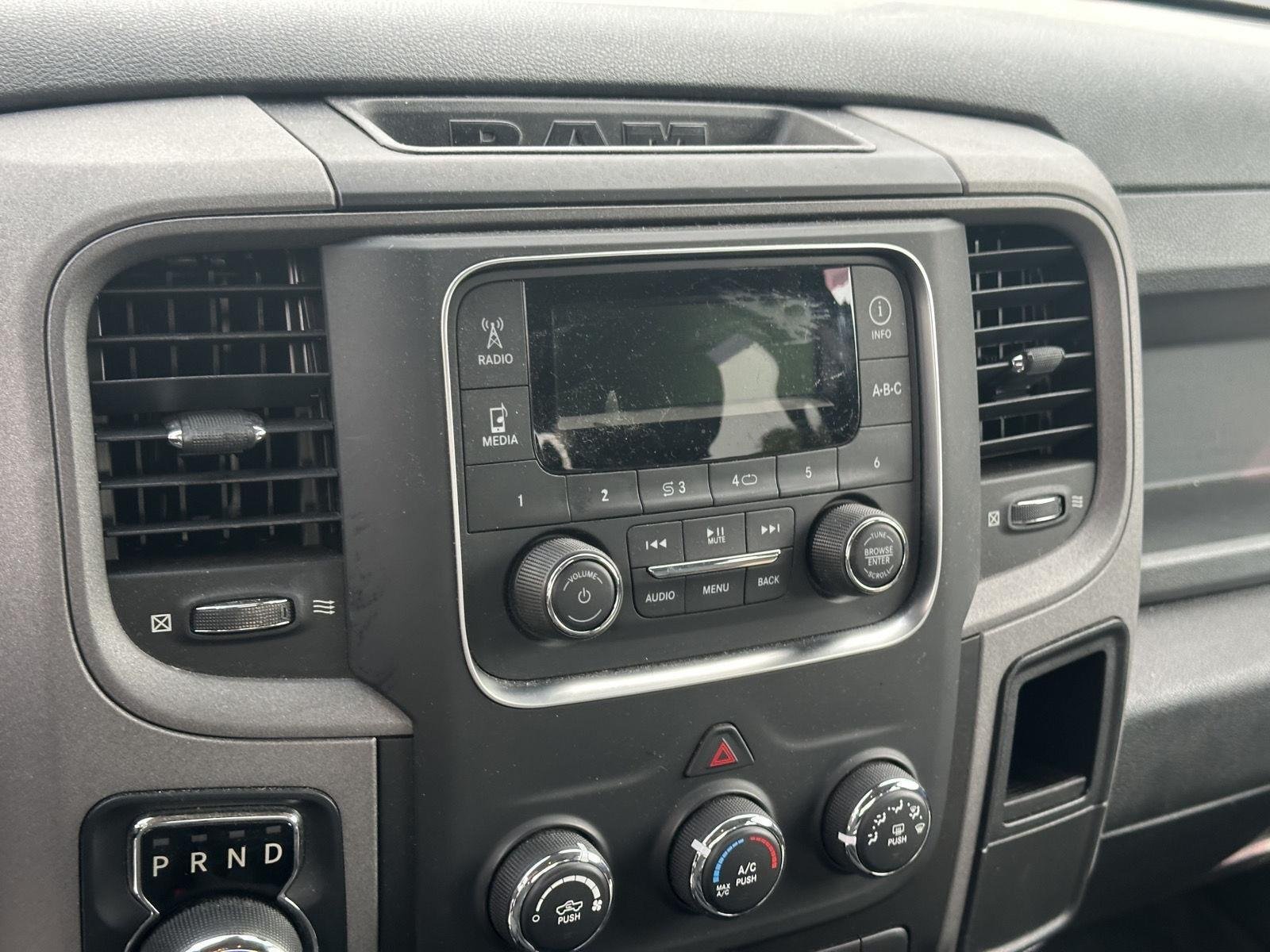Used 2019 Brilliant Black Crystal Pearlcoat Ram Express image 11