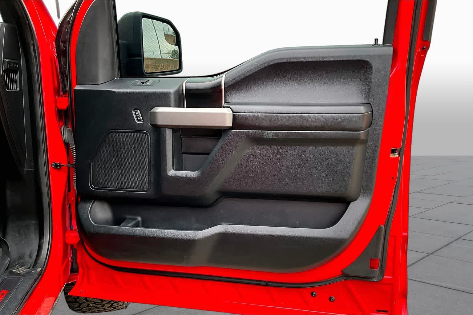Used 2018 Race Red Ford Raptor image 23