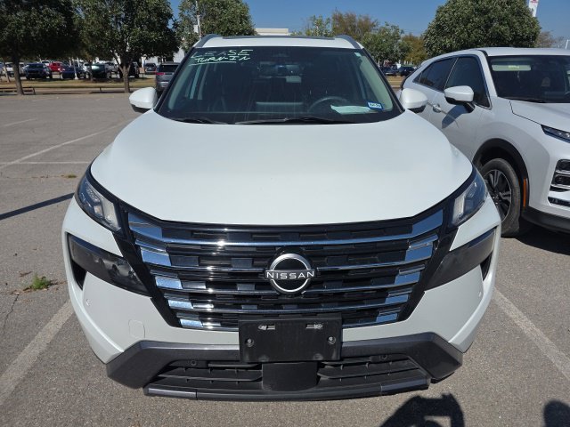 Certified Used 2024 White Nissan SL image 2