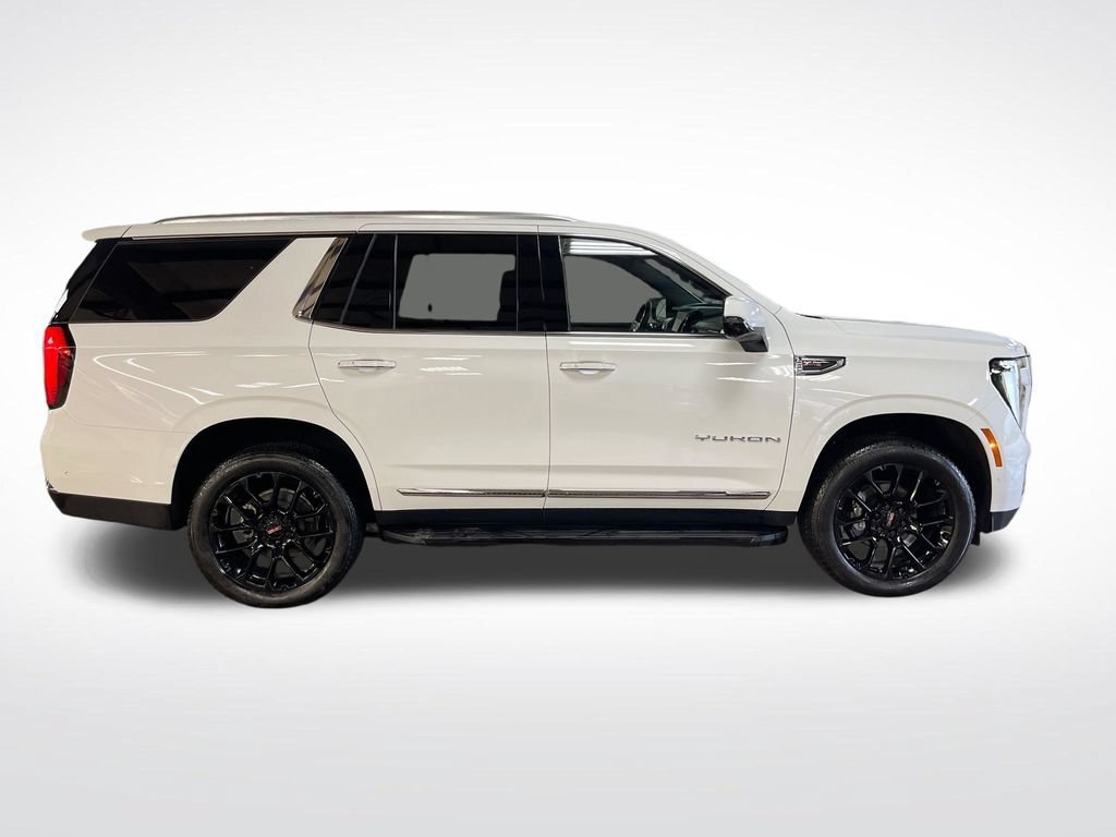 Used 2026 Summit White GMC Elevation image 7