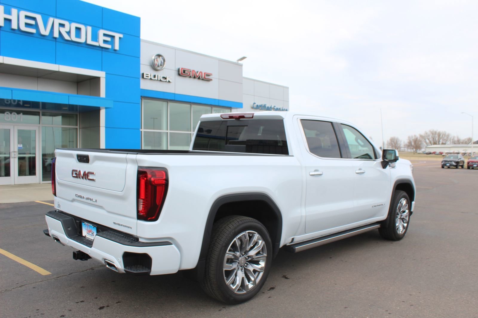 2026 GMC Sierra 1500 Denali - Photo 14