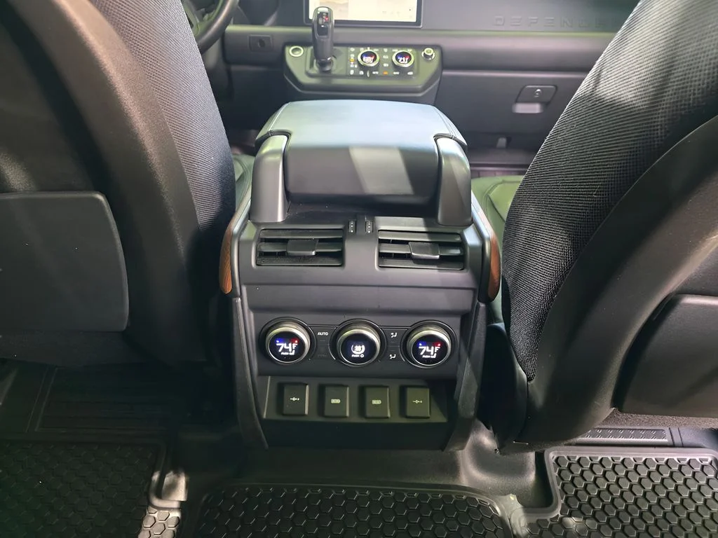 Used 2020 Santorini Black Land Rover 110 X image 8