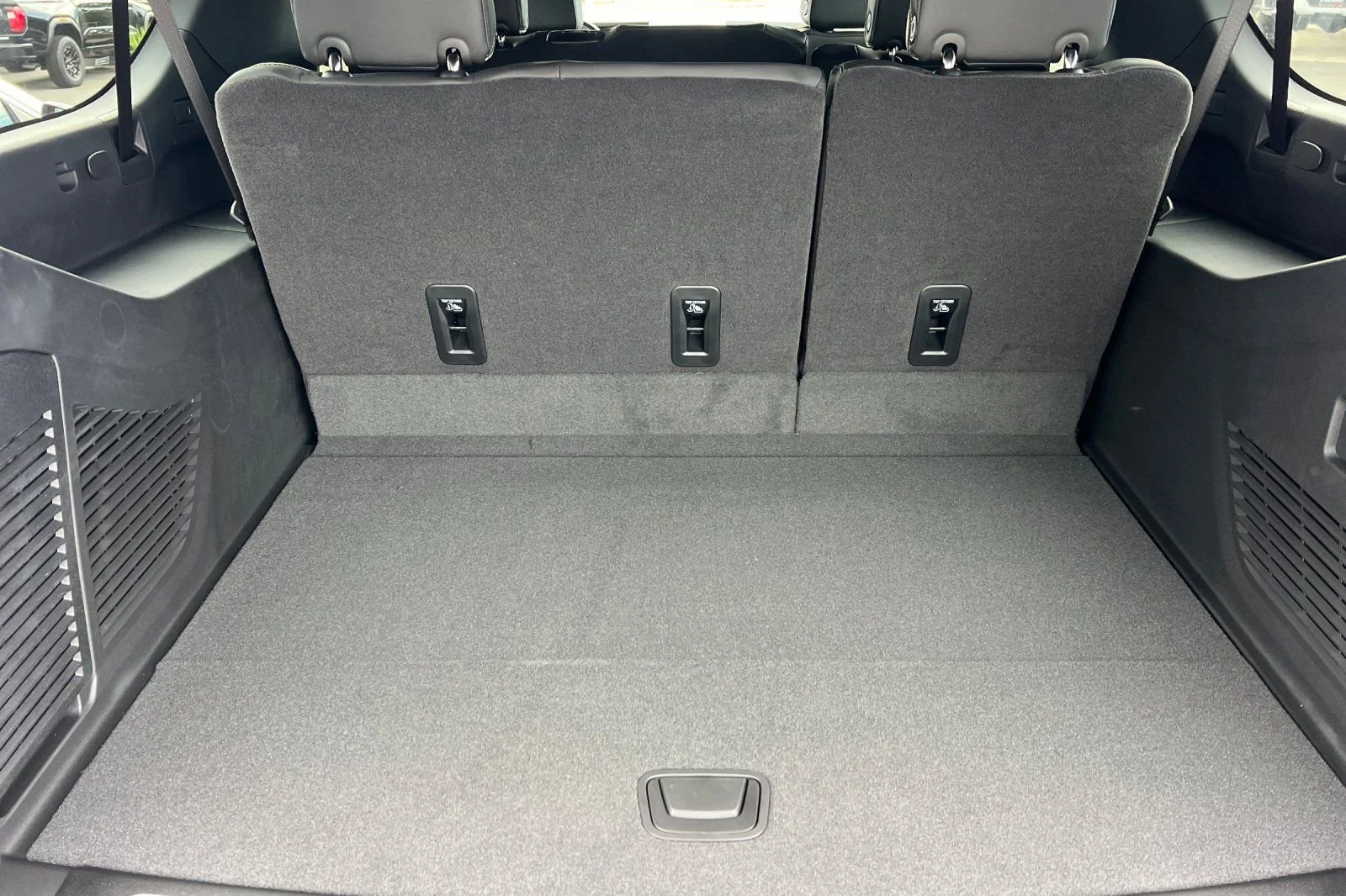 2026 GMC Yukon XL Elevation - Photo 15