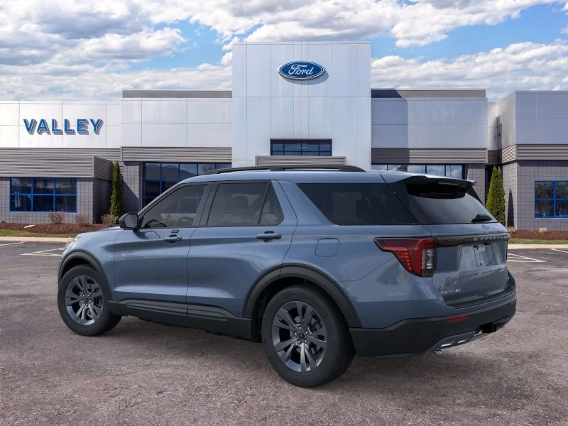 New 2026 Vapor Blue Metallic Ford Active image 69