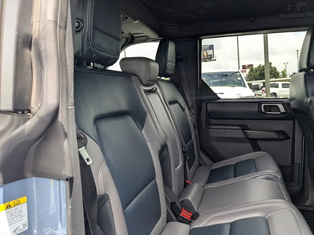 Used 2024  Ford Outer Banks image 26