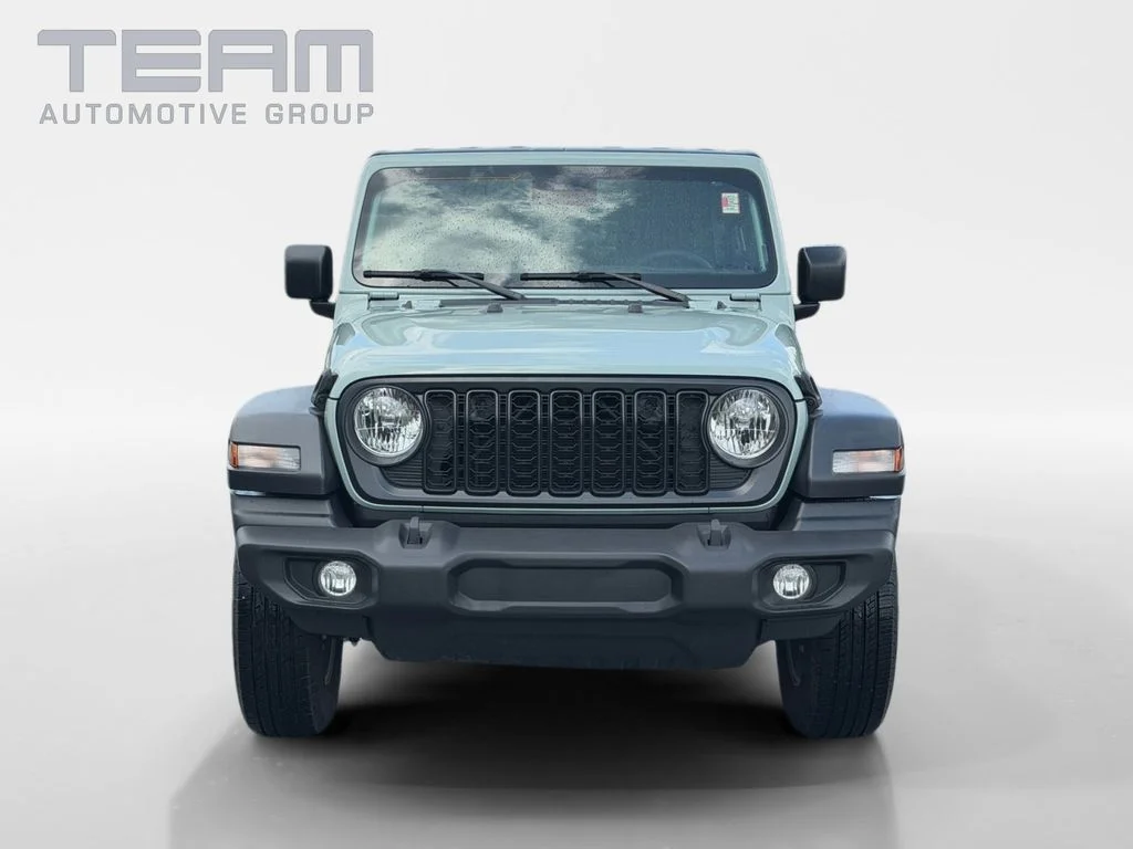 Used 2024 Gray Jeep Sport S image 2