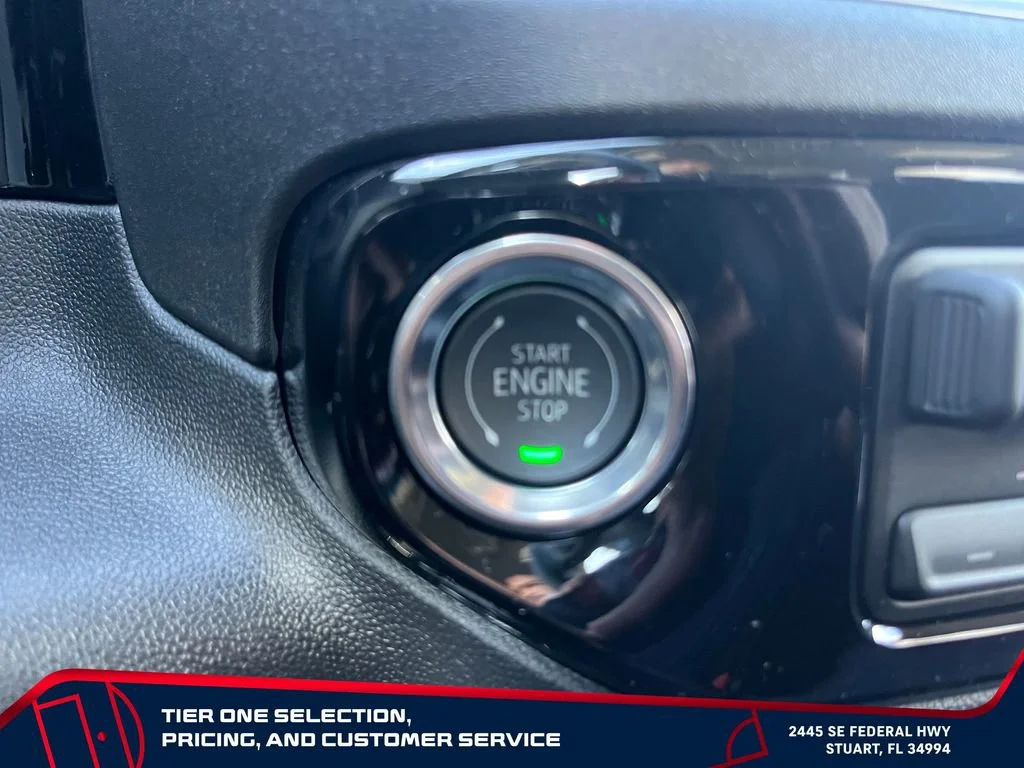 New 2026 Summit White GMC Elevation image 28