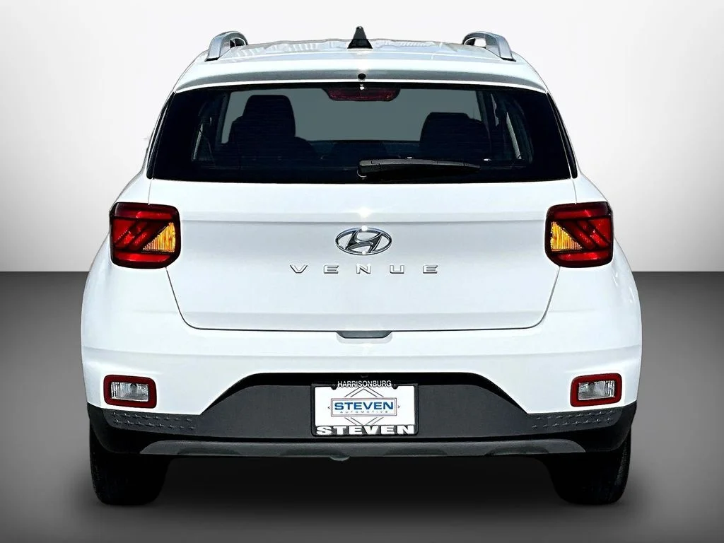 Certified Used 2022 White Hyundai SEL image 5