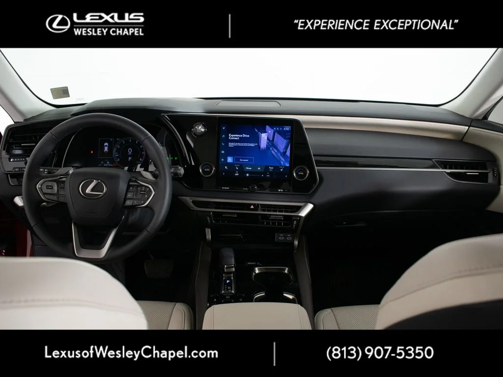 Used 2023 Red Lexus 350 image 16