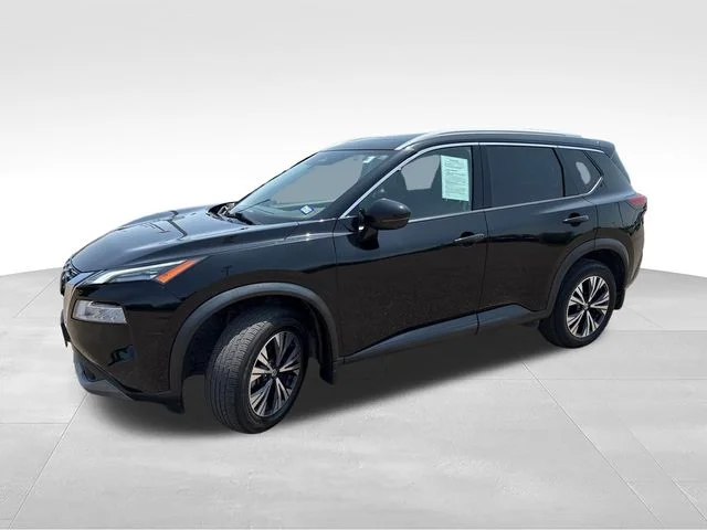 Used 2021 Black Nissan SV image 4