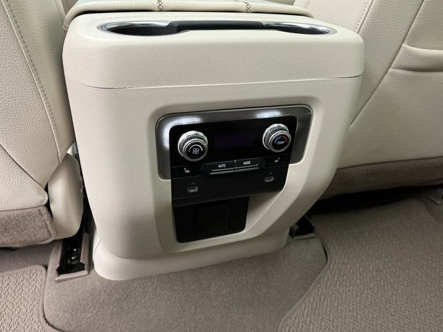 Used 2024 White Frost Tricoat GMC Denali image 13