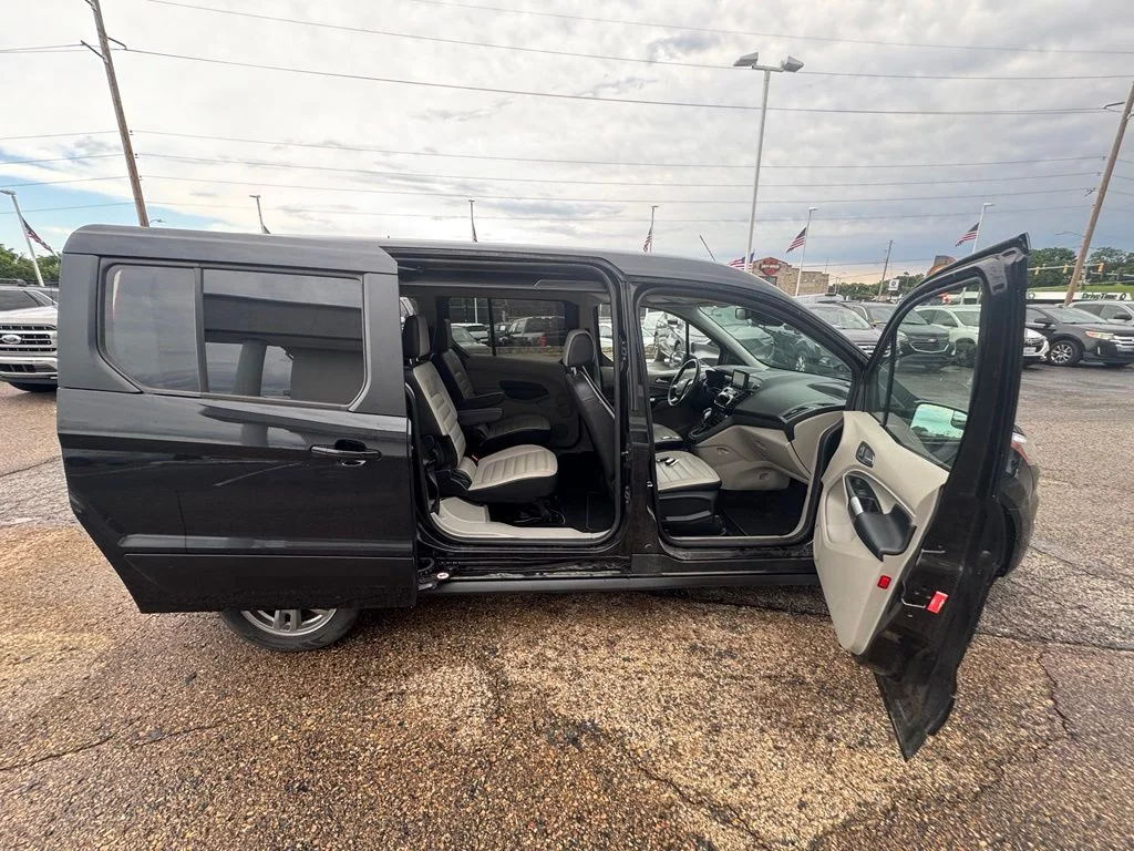 Used 2023 Black Metallic Ford Titanium image 8
