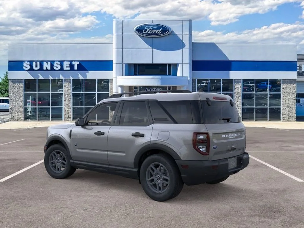 New 2026 Carbonized Gray Metallic Ford Big Bend image 4
