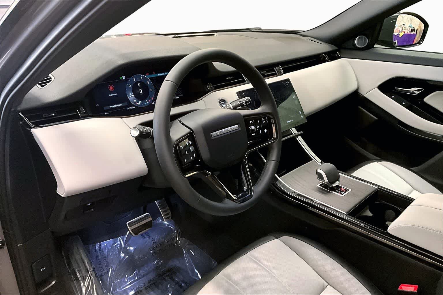 Used 2026 Eiger Grey Metallic Land Rover Dynamic SE image 35