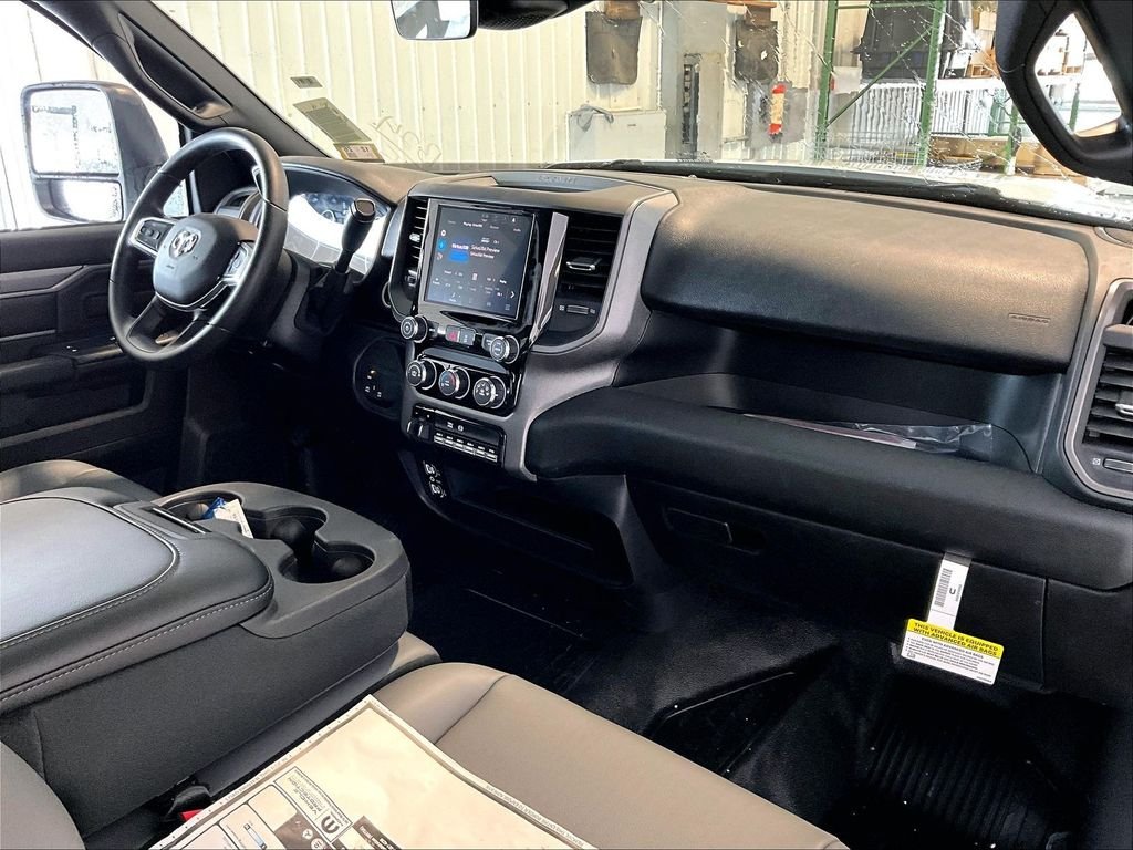 New 2026 Bright White Clearcoat Ram Tradesman image 9