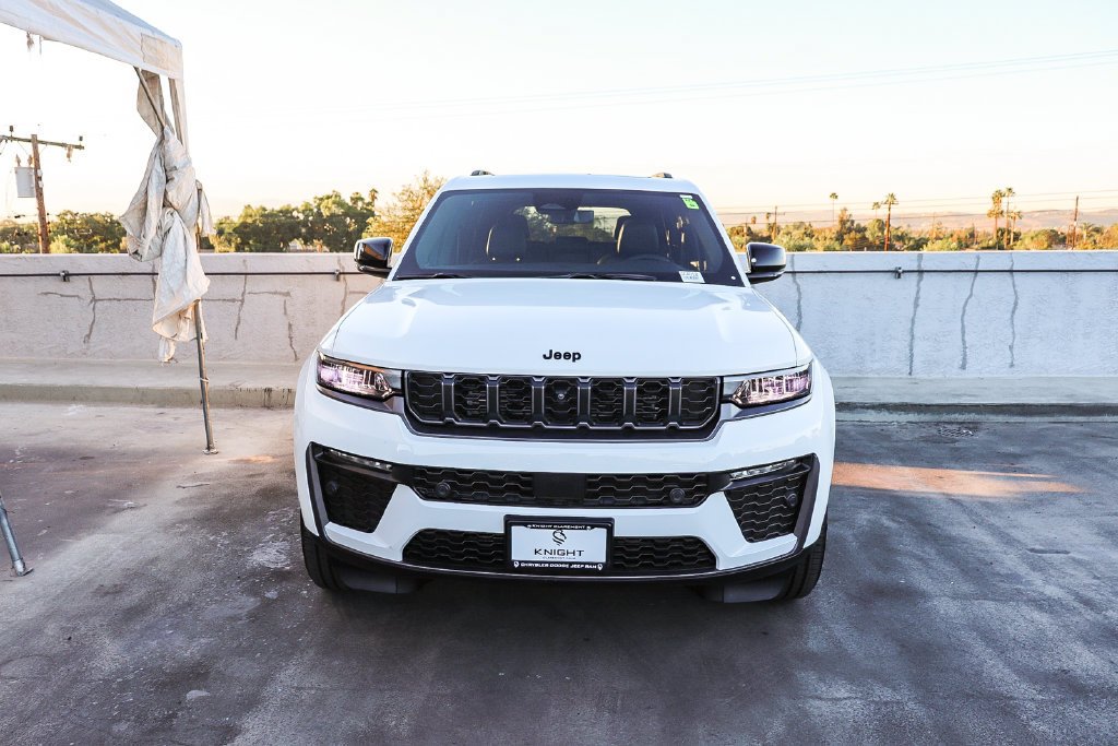New 2026 Bright White Clearcoat Jeep 85th Anniversary Edition image 3